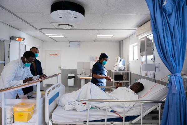 Doctors doing rounds